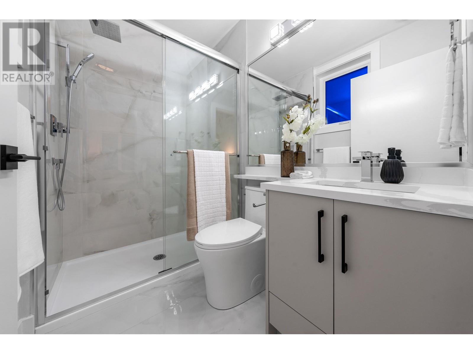 2 4178 Slocan Street, Vancouver, British Columbia  V5R 1Z3 - Photo 30 - R2951064