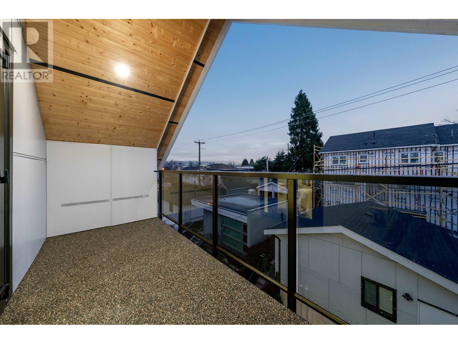 2 4178 Slocan Street, Vancouver, British Columbia  V5R 1Z3 - Photo 34 - R2951064