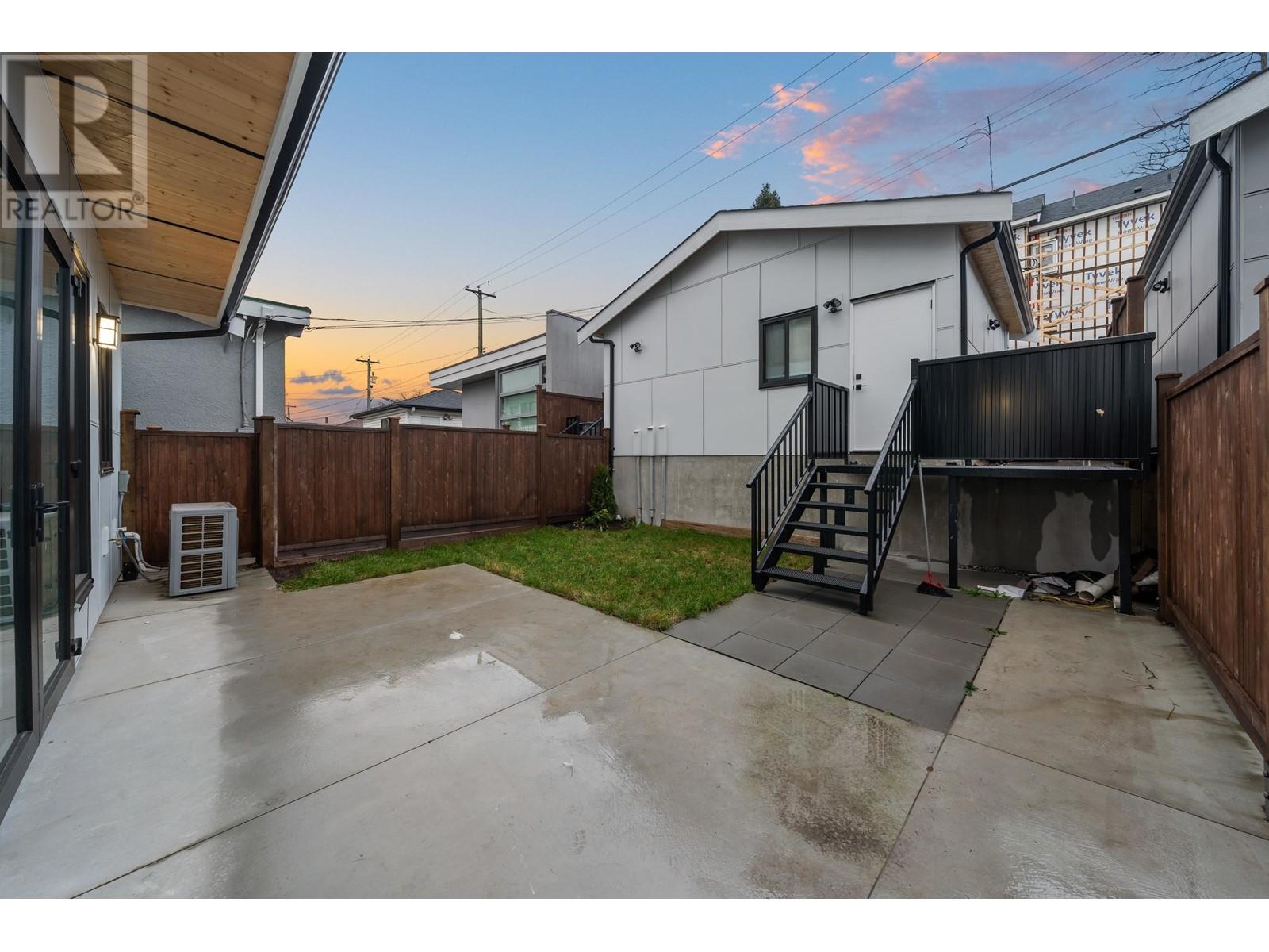 2 4178 Slocan Street, Vancouver, British Columbia  V5R 1Z3 - Photo 37 - R2951064