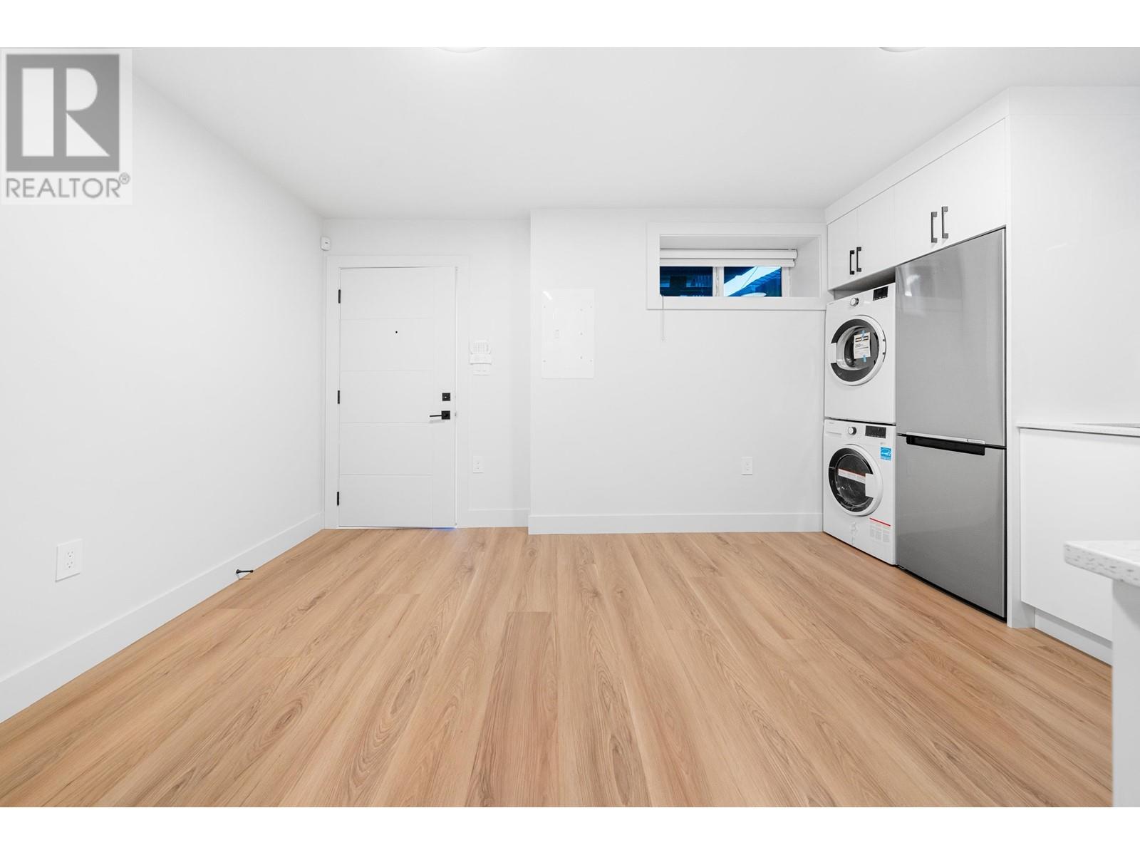 Listing Picture 31 of 40 : 1810 E 55TH AVENUE, Vancouver / 溫哥華 - 魯藝地產 Yvonne Lu Group - MLS Medallion Club Member