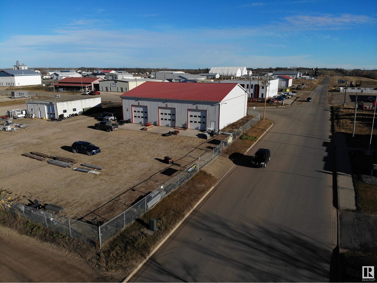 6102 & 6104 47 Street, Barrhead, Alberta  T7N 1A3 - Photo 5 - E4417759