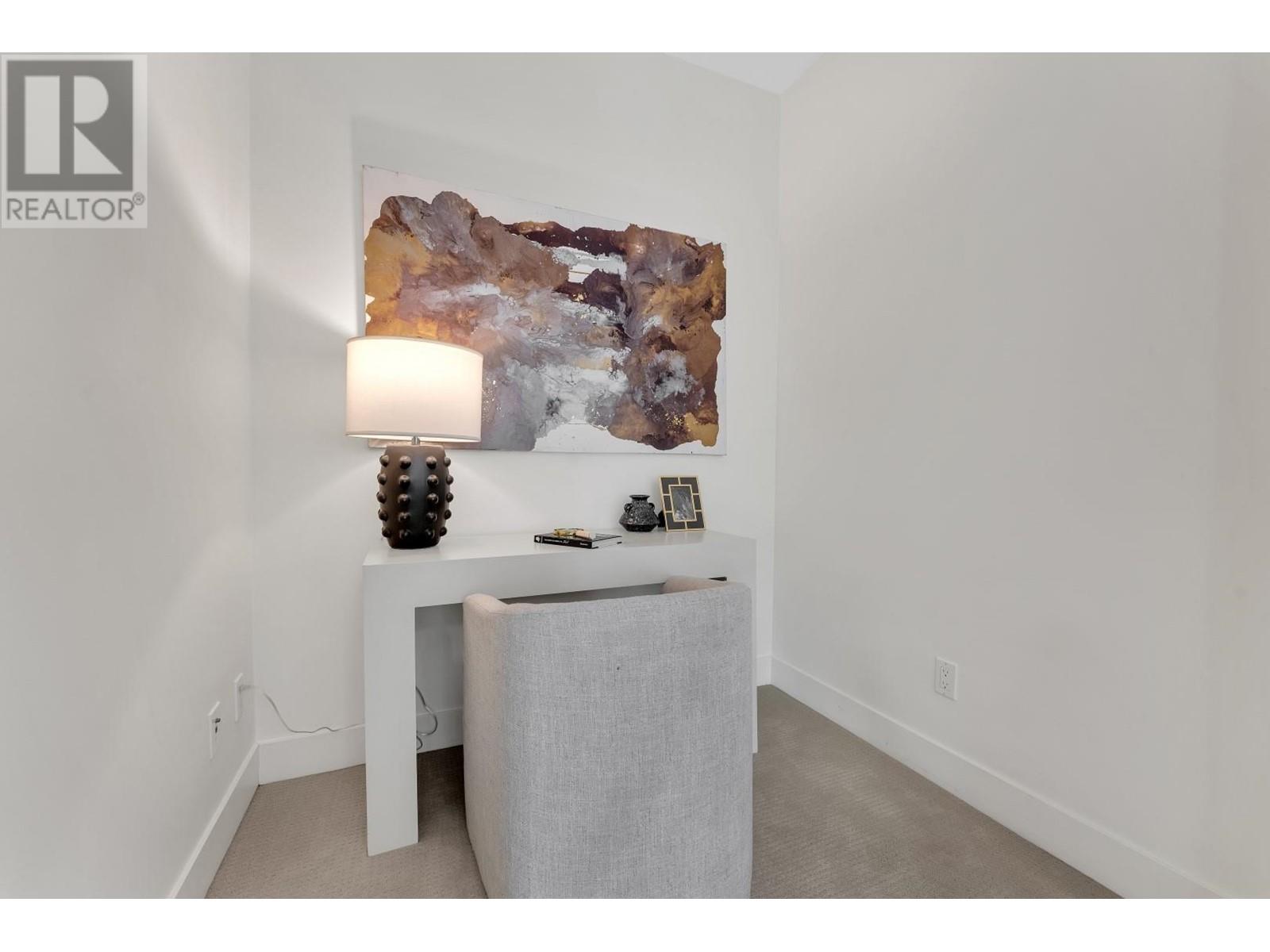 Listing Picture 15 of 33 : 207 5788 SIDLEY STREET, Burnaby / 本拿比 - 魯藝地產 Yvonne Lu Group - MLS Medallion Club Member