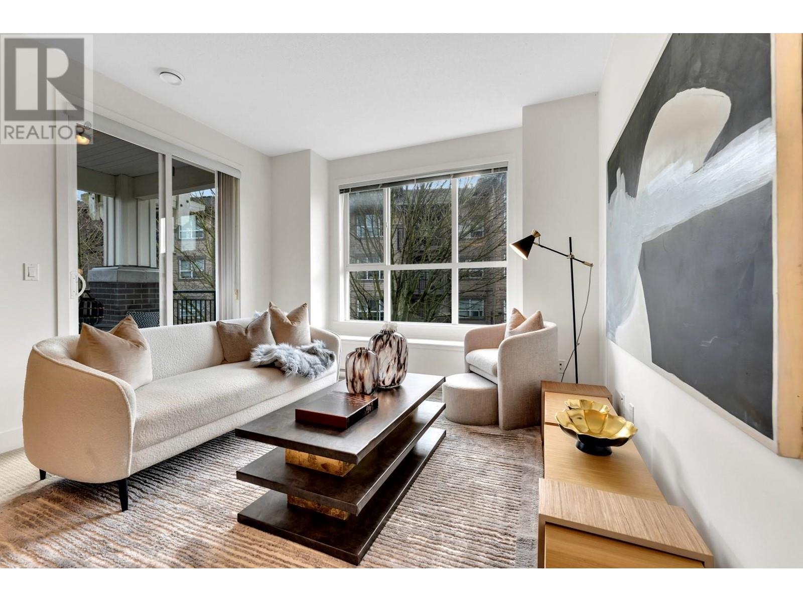 Listing Picture 5 of 33 : 207 5788 SIDLEY STREET, Burnaby / 本拿比 - 魯藝地產 Yvonne Lu Group - MLS Medallion Club Member