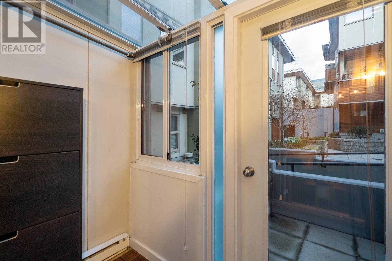 29 638 W 6th Avenue, Vancouver, British Columbia  V5Z 1A3 - Photo 6 - R2955154