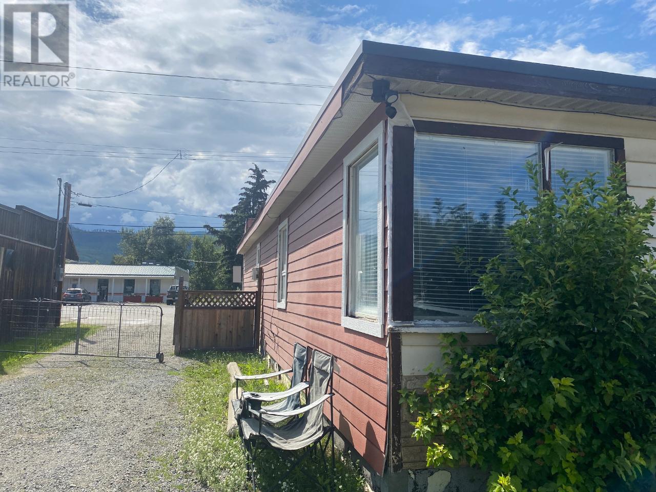 4646 Barriere Town Road, Barriere, British Columbia  V0E 1E0 - Photo 5 - 10331439