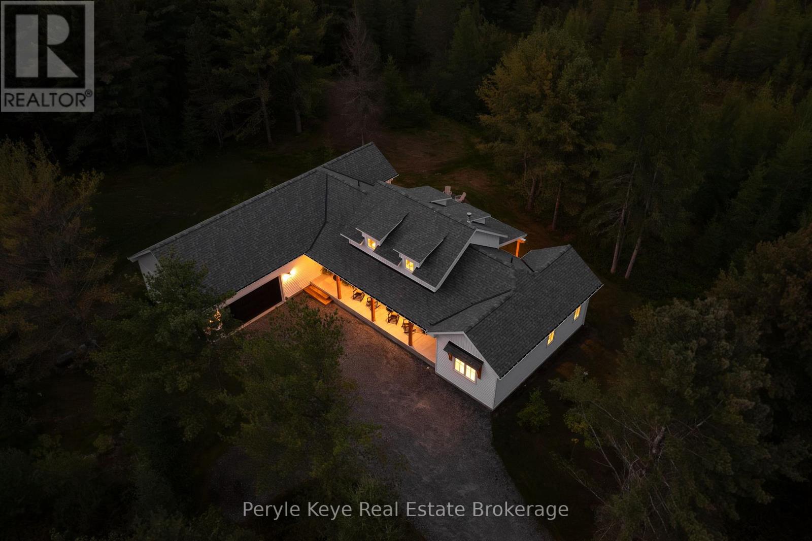 303 CLEARWATER LAKE ROAD, huntsville, Ontario