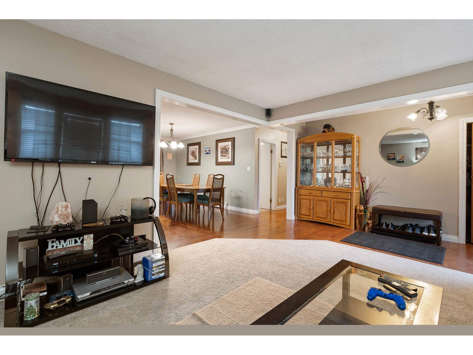 Property at 2889 ROYAL STREET image 5
