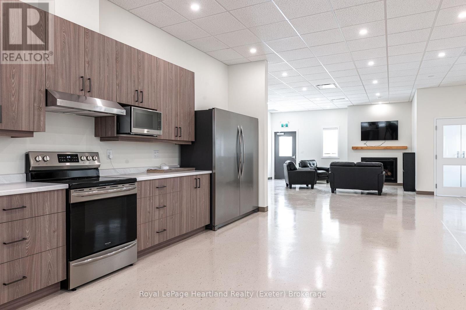 22 Blfs Vw Boulevard, Ashfield-Colborne-Wawanosh, Ontario  N7A 0C6 - Photo 27 - X10780664