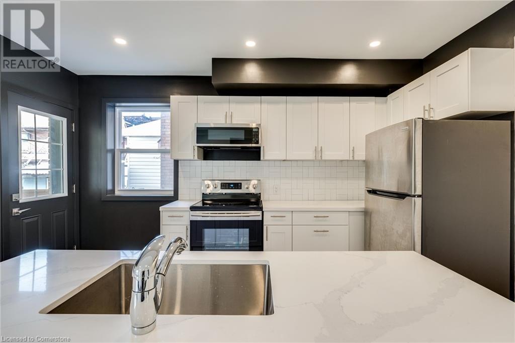 Property at 183 MAPLEWOOD Avenue image 5