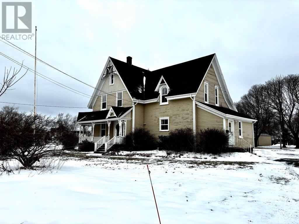 9 Main Street, Miscouche, Prince Edward Island  C0B 1T0 - Photo 2 - 202500718