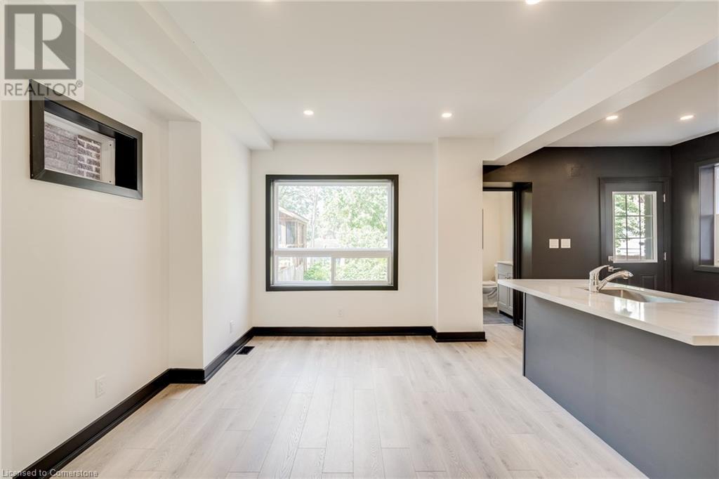 Property at 183 MAPLEWOOD Avenue image 5