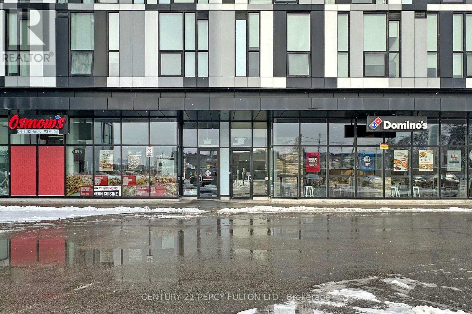 Property at 633 - 1900 SIMCOE STREET N image 5