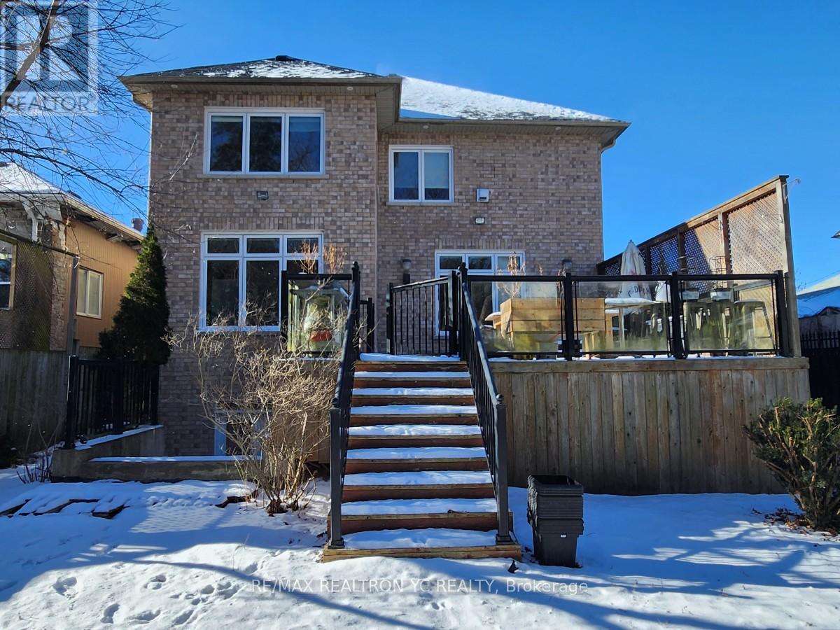 Lower - 127 Wildwood Avenue, Richmond Hill, Ontario  L4E 3B6 - Photo 15 - N11919987