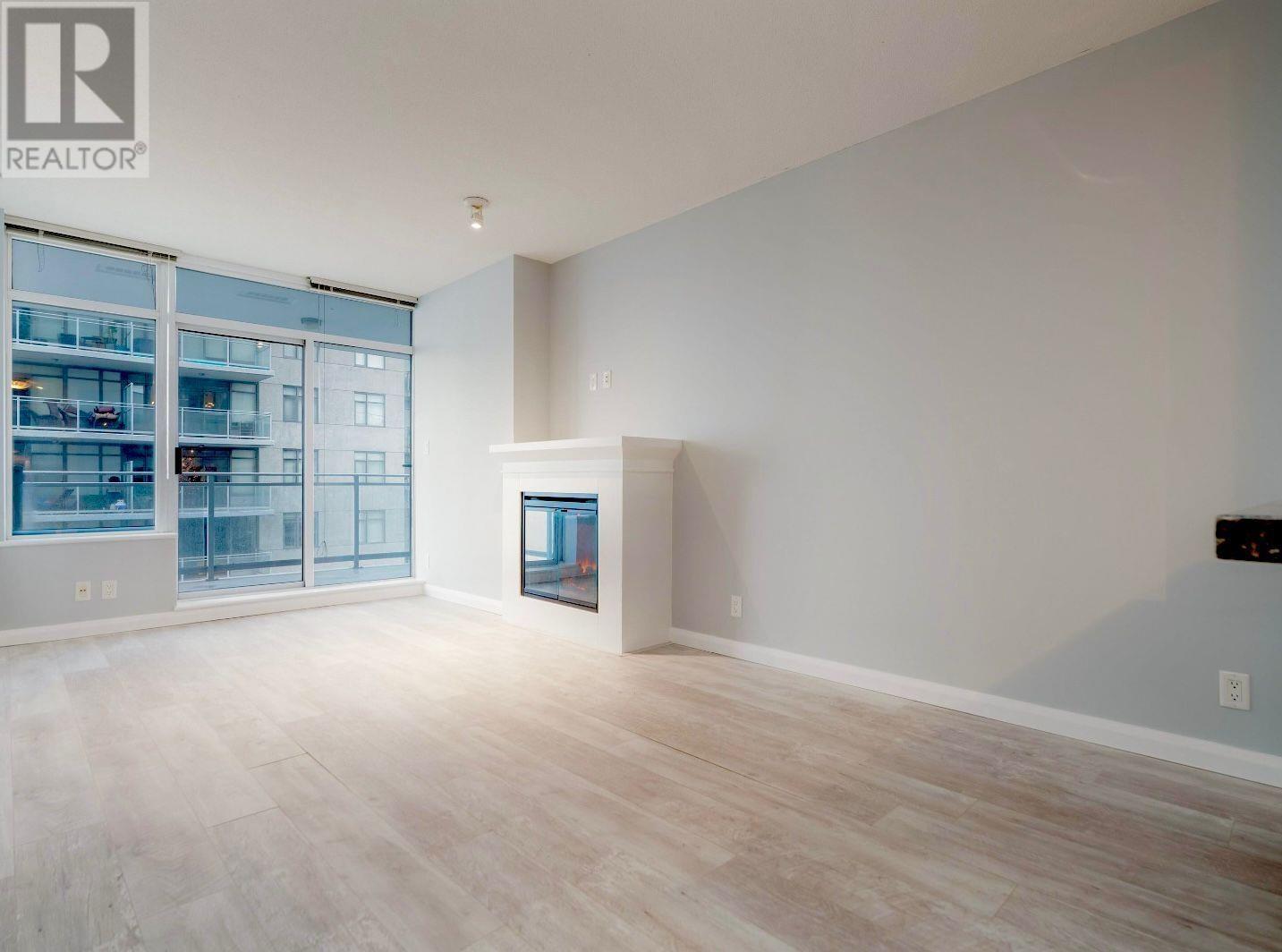 2210 892 Carnarvon Street, New Westminster, British Columbia V3M 0C5 - Photo 3 - R2945396