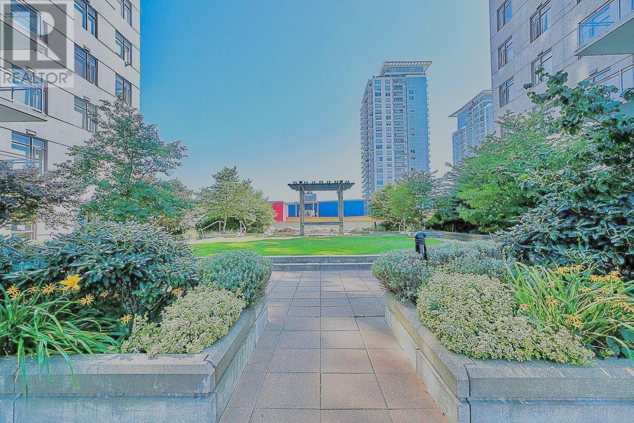 2210 892 Carnarvon Street, New Westminster, British Columbia V3M 0C5 - Photo 20 - R2945396