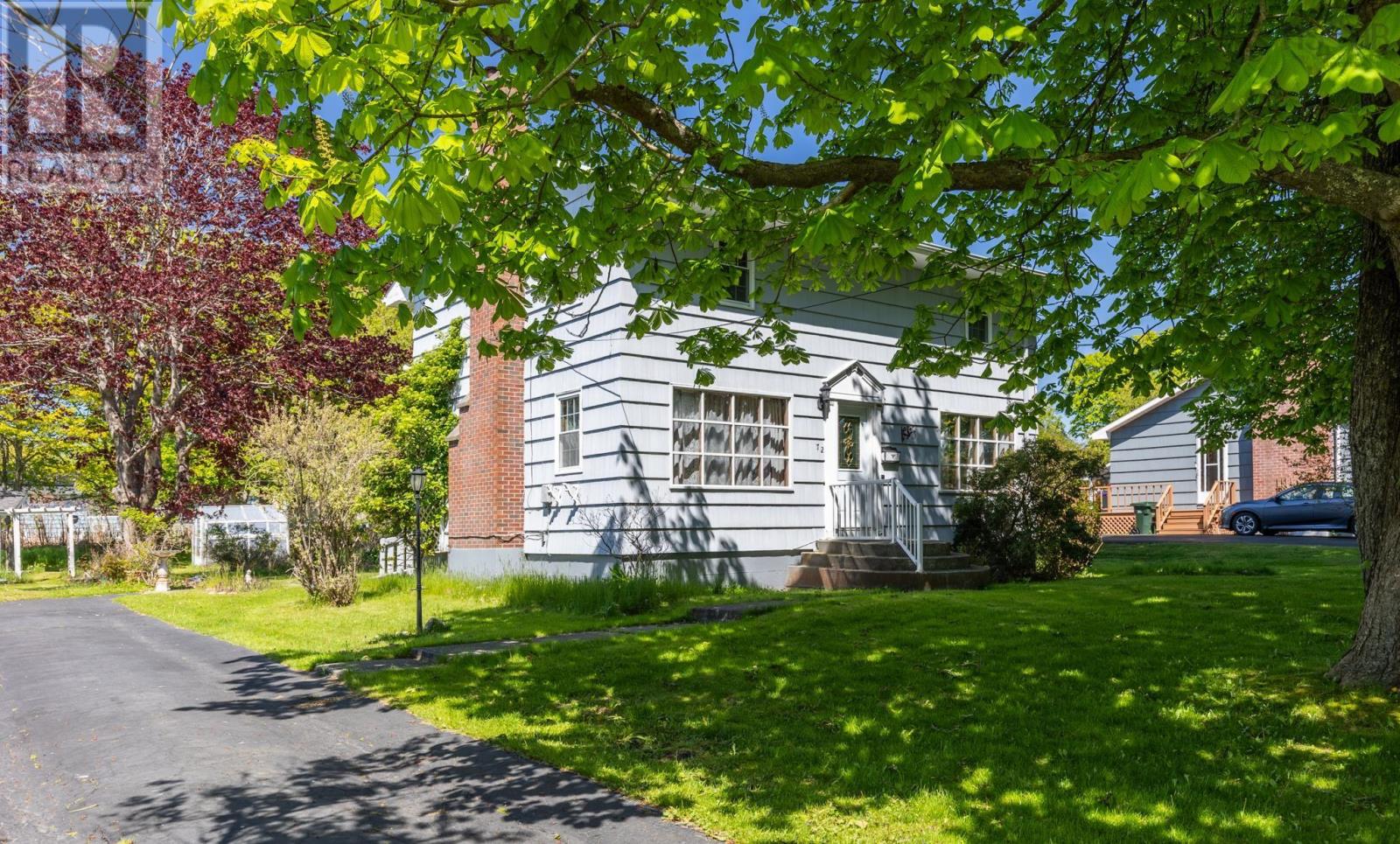 72 Huntington Street, Yarmouth, Nova Scotia  B5A 2S3 - Photo 2 - 202500739