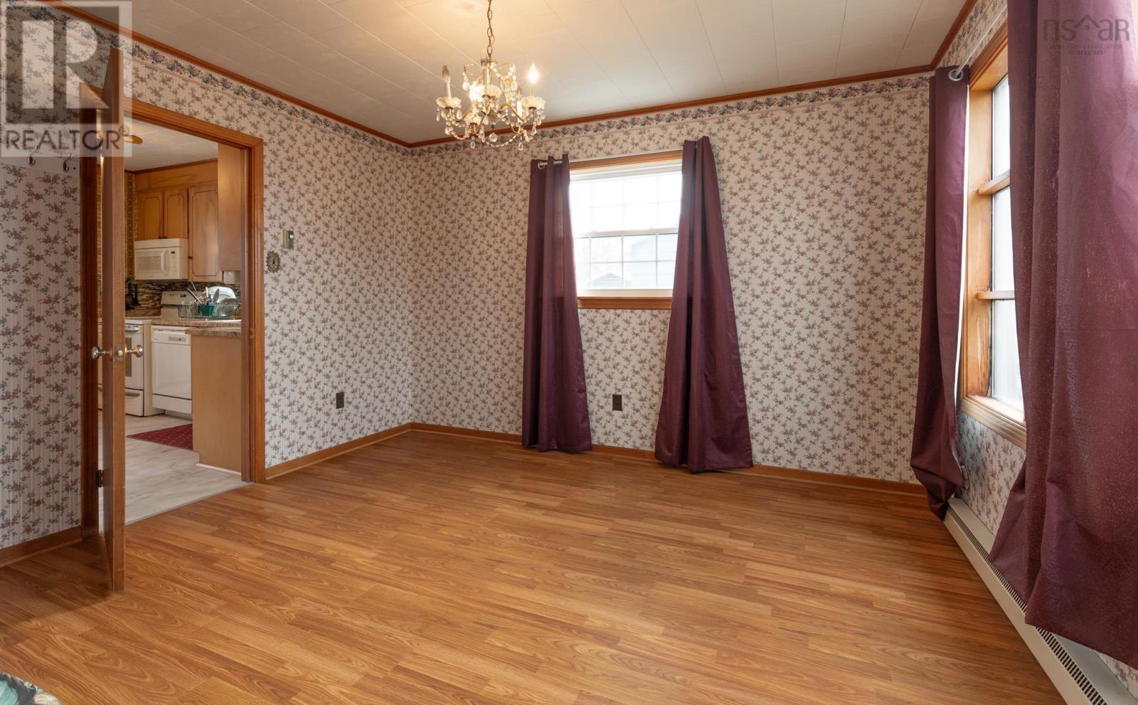 72 Huntington Street, Yarmouth, Nova Scotia  B5A 2S3 - Photo 21 - 202500739