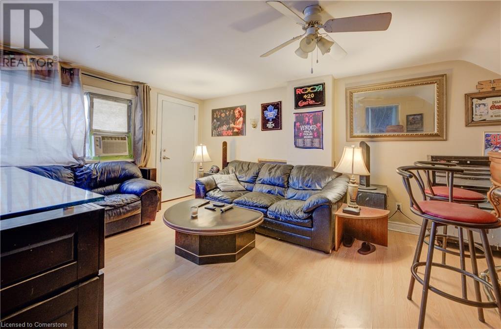Property at 324 MAPLE Avenue image 5