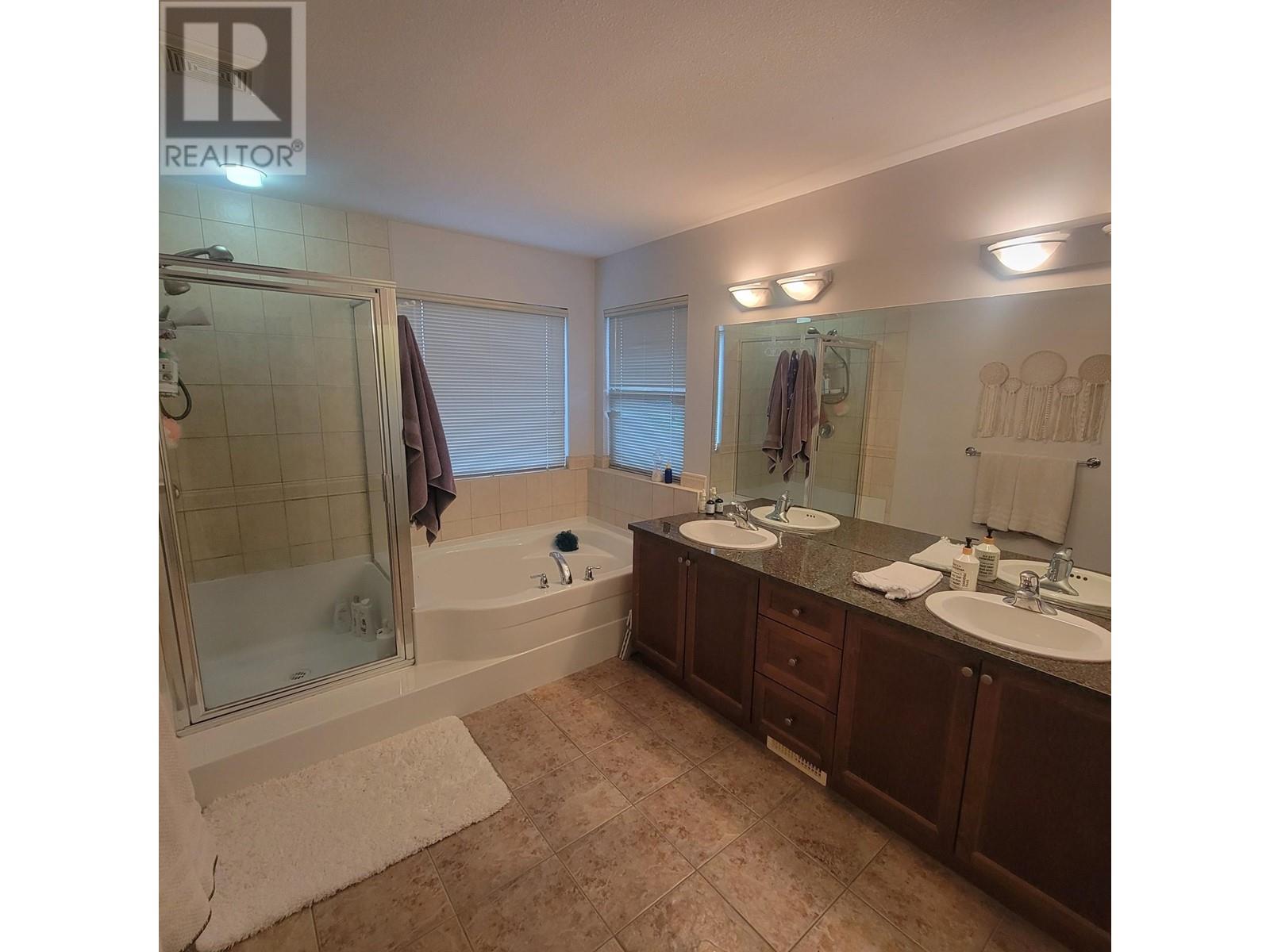24756 Mcclure Drive, Maple Ridge, British Columbia  V2W 0A5 - Photo 10 - R2953495