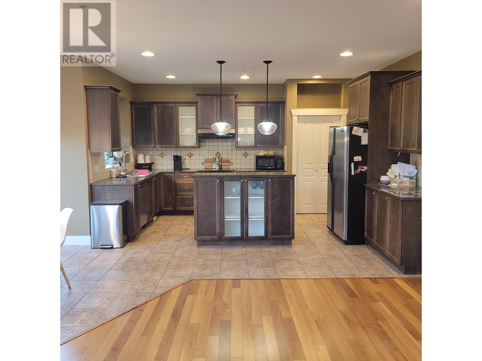 24756 Mcclure Drive, Maple Ridge, British Columbia  V2W 0A5 - Photo 5 - R2953495