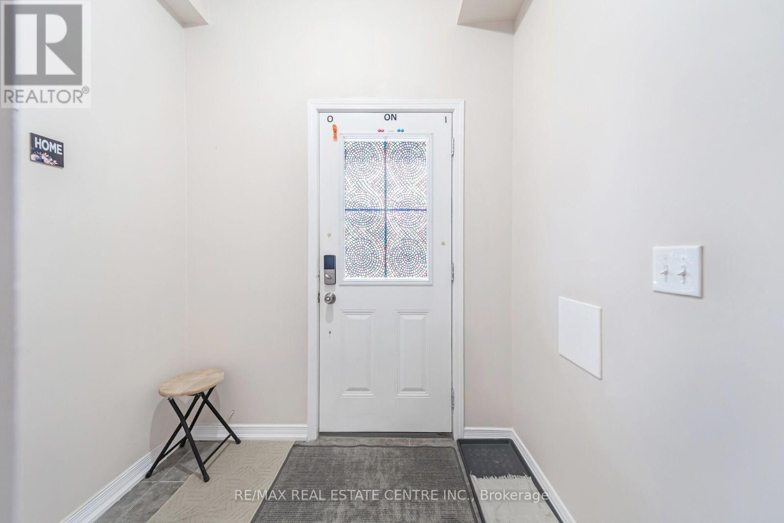 103 Cedar Lake Crescent, Brampton, Ontario  L6Y 0R1 - Photo 6 - W11920143