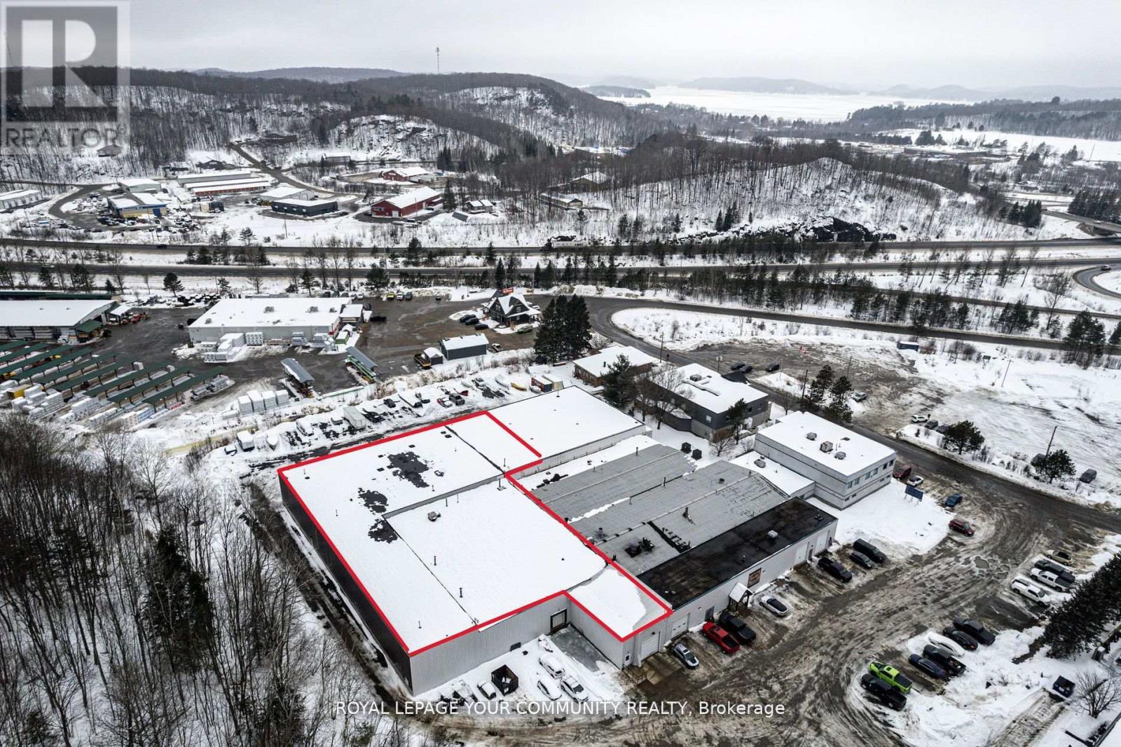 1-4* - 3 CRESCENT ROAD, Huntsville, Ontario