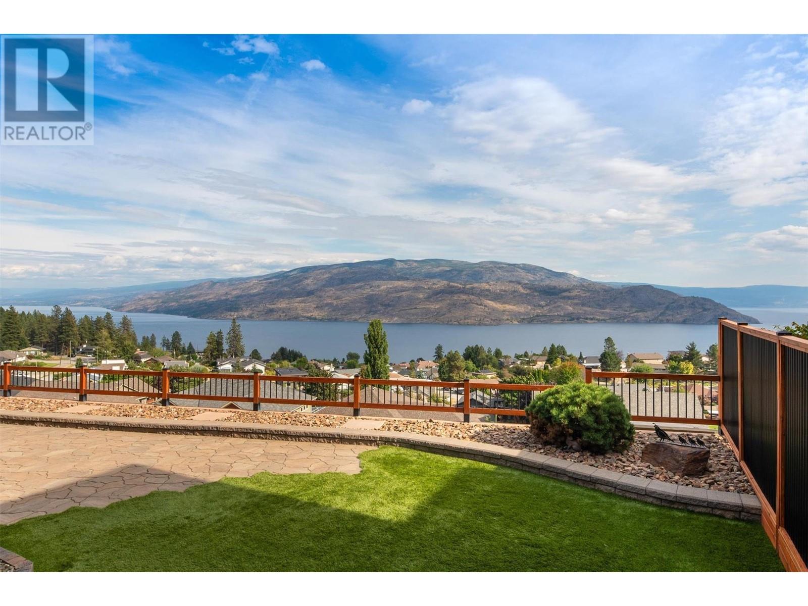 6127 Seymoure Lane, Peachland, British Columbia  V0H 1X4 - Photo 42 - 10323983