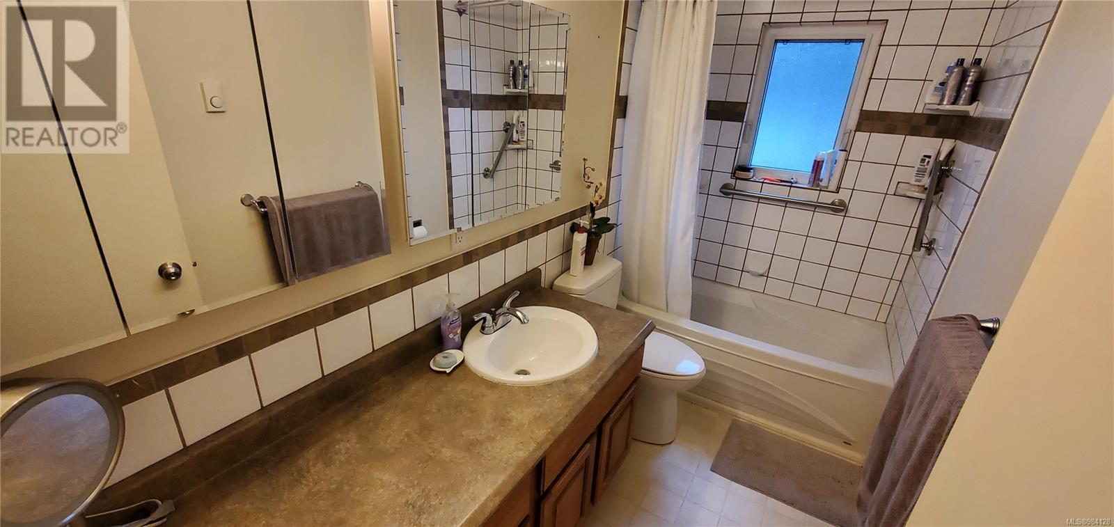 477 Nootka Dr, Gold River, British Columbia V0P 1G0 - Photo 12 - 984128