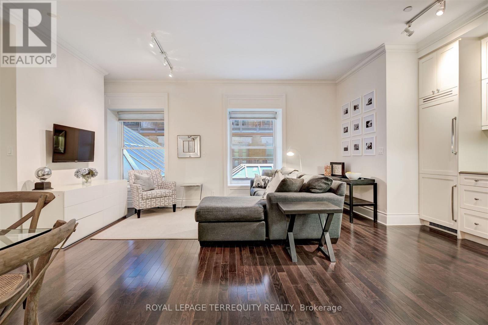 332 - 22 Leader Lane, Toronto, Ontario  M5E 0B2 - Photo 10 - C11920438