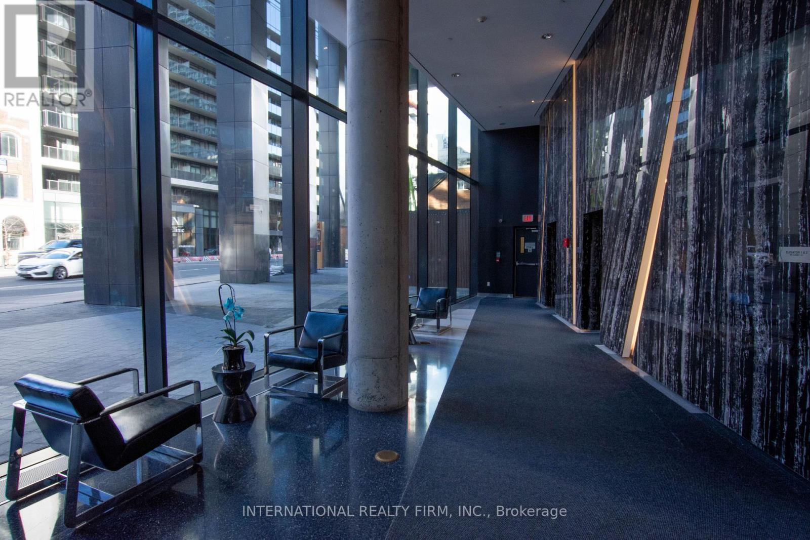 3509 - 125 Peter Street S, Toronto, Ontario  M5V 0M2 - Photo 2 - C11920534