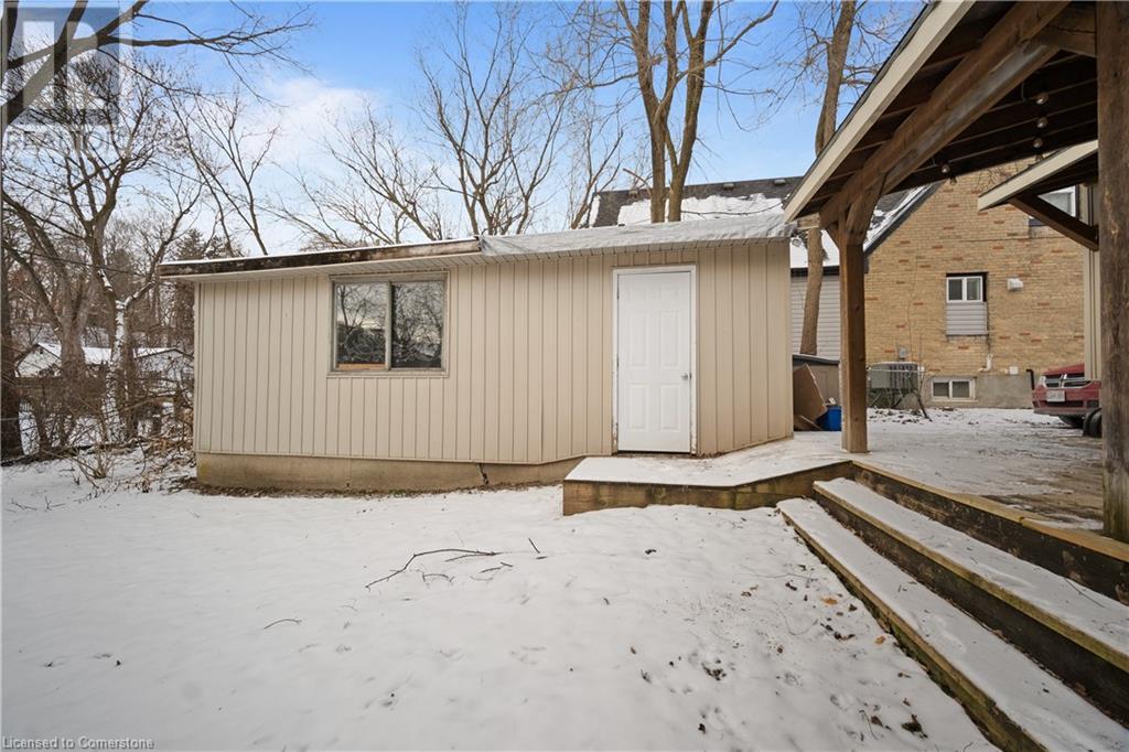 Photo 40 of 43 for 190 Rathowen Street