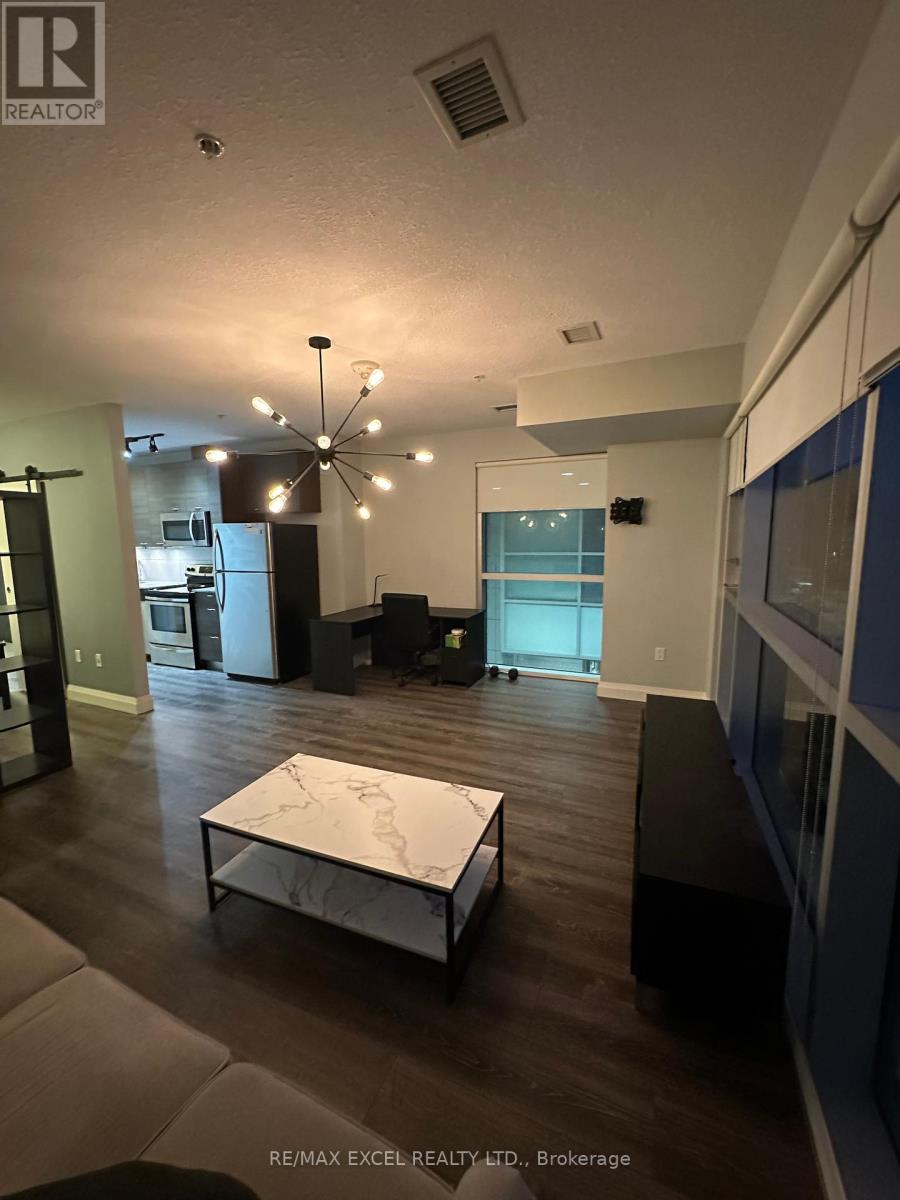 Property at 216 - 318 SPRUCE STREET image 4