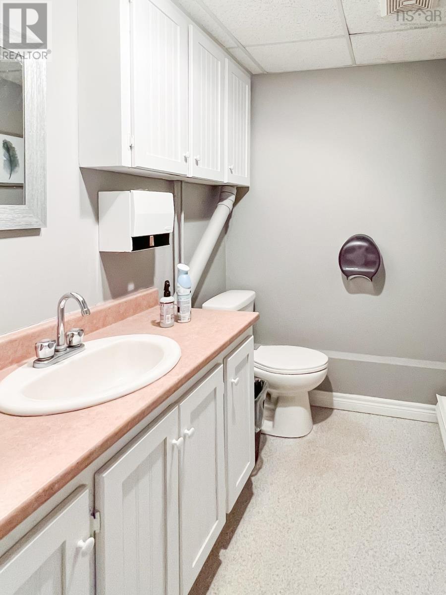 405 Main Street, Kentville, Nova Scotia  B4N 1K7 - Photo 11 - 202500756