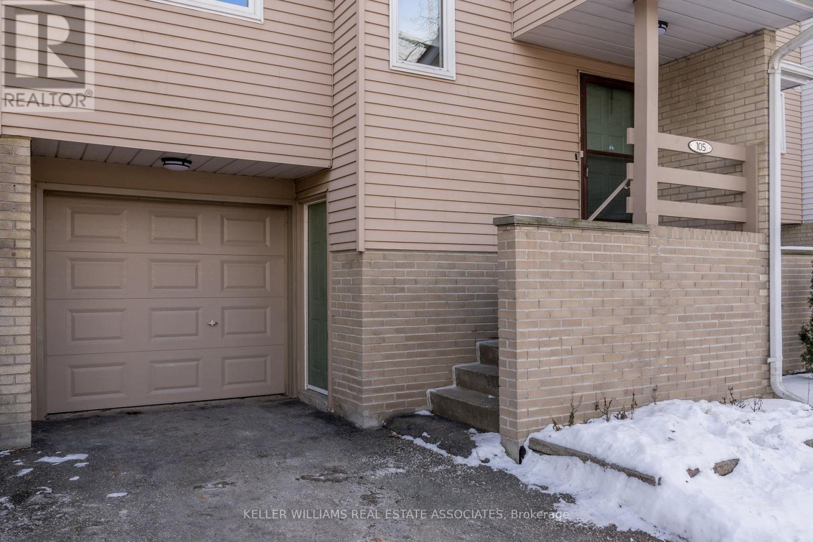 105 Lynden Circle, Halton Hills, Ontario  L7G 4Y7 - Photo 4 - W11920746