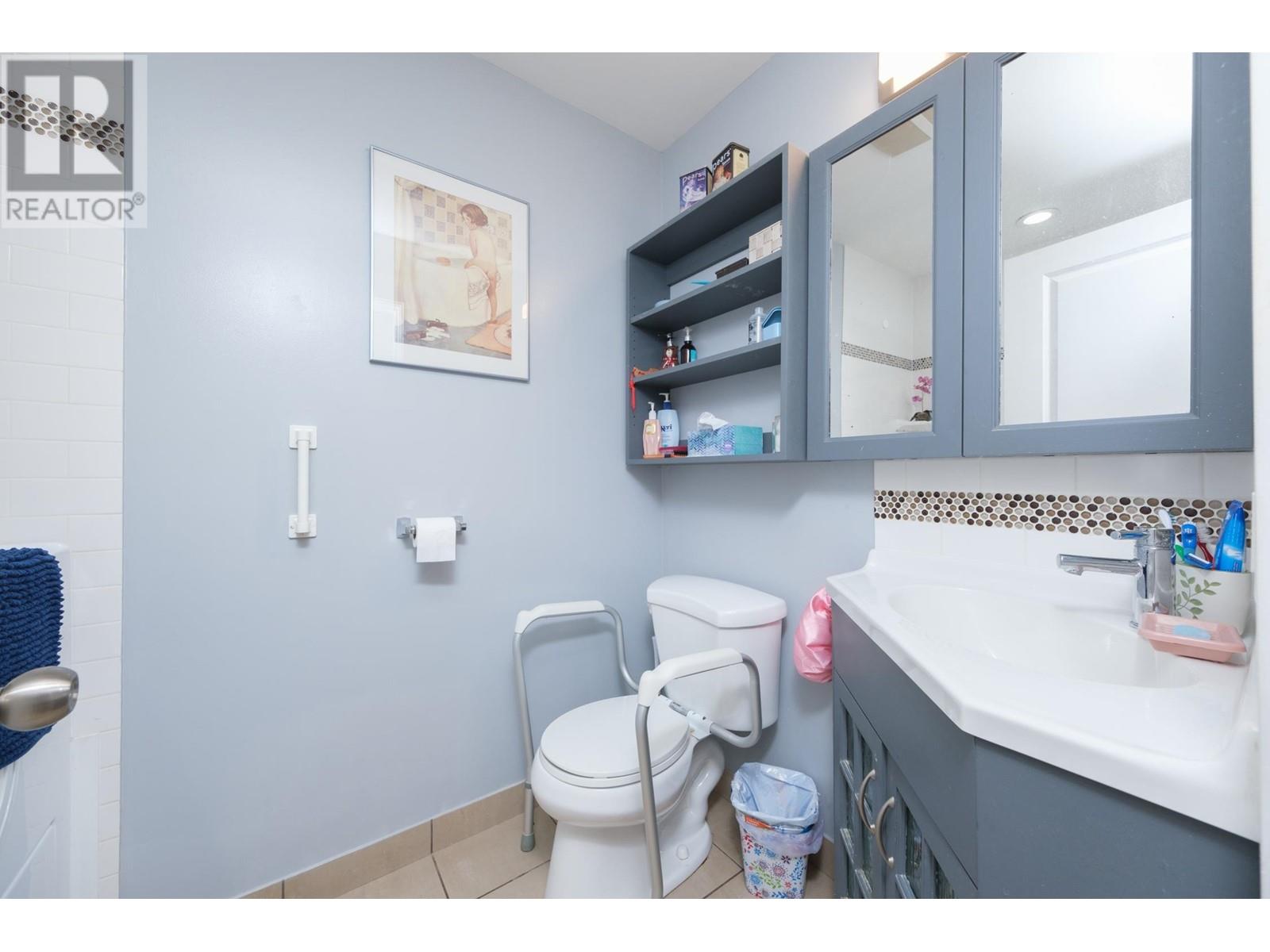 7342 Celista Drive, Vancouver, British Columbia V5S 4A1 - Photo 13 - R2955241