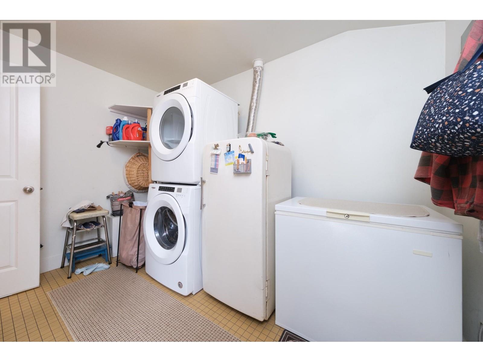 7342 Celista Drive, Vancouver, British Columbia V5S 4A1 - Photo 5 - R2955241