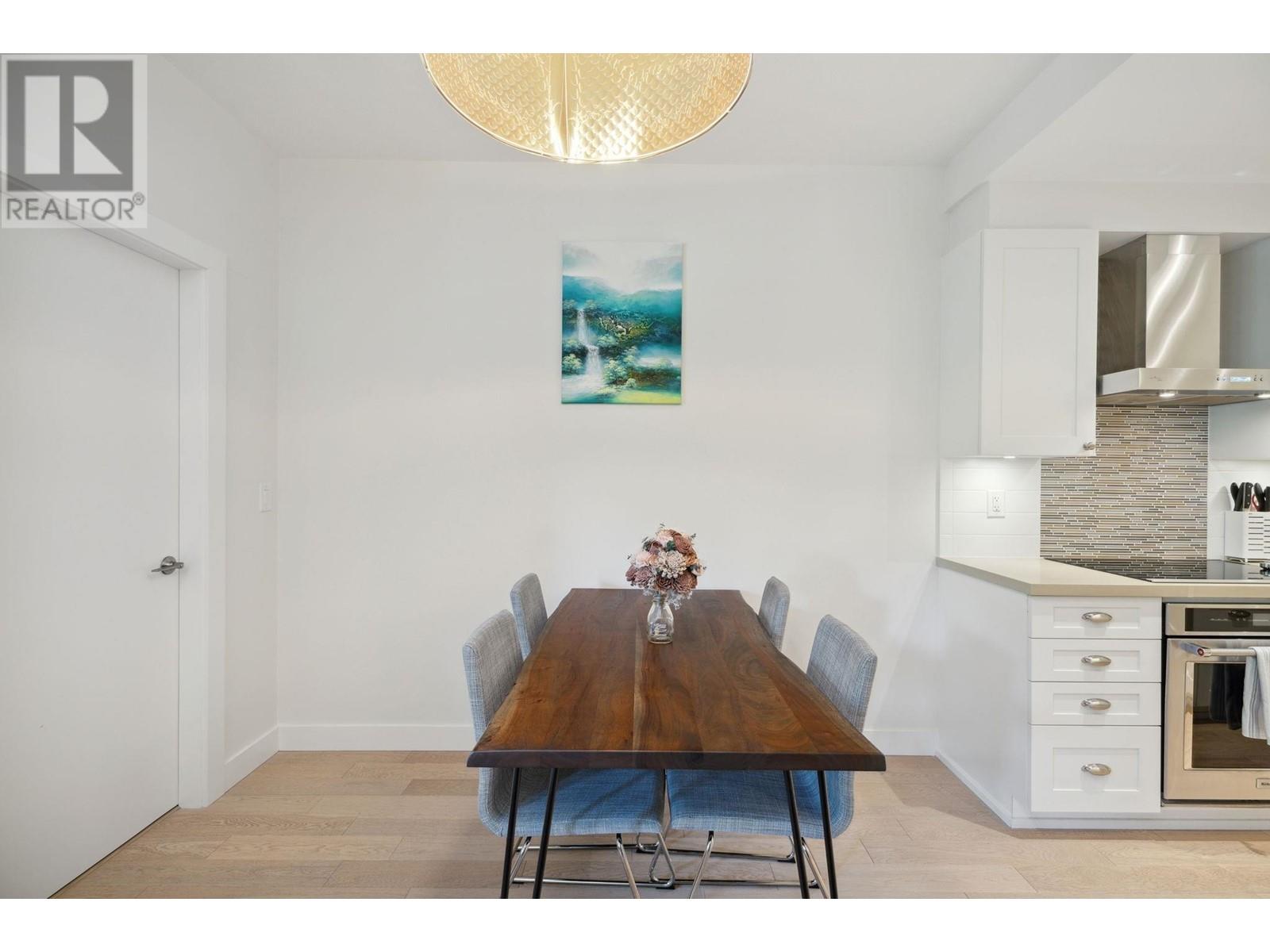 305 3399 Noel Drive, Burnaby, British Columbia  V3J 0G8 - Photo 18 - R2955261