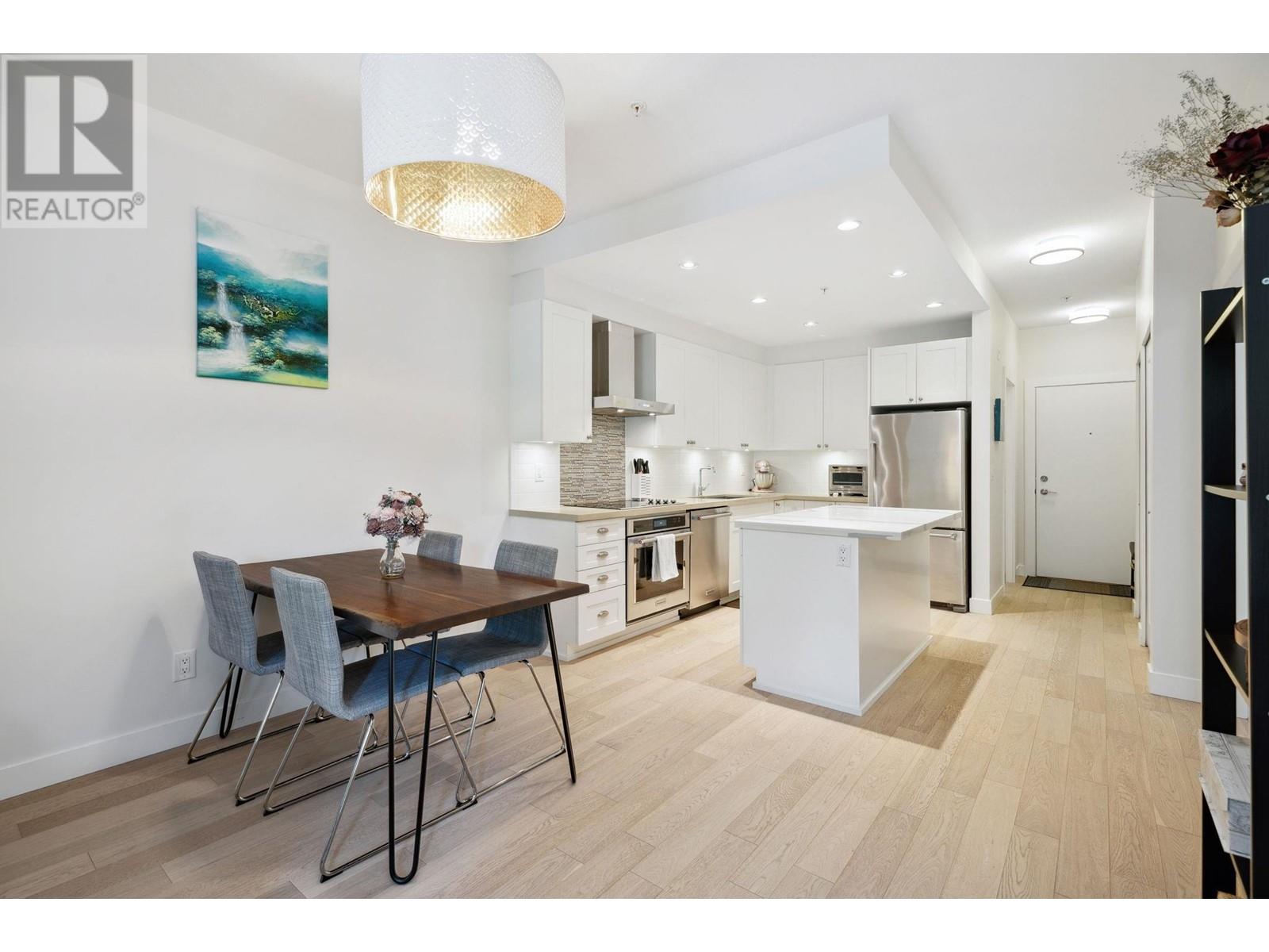 305 3399 Noel Drive, Burnaby, British Columbia  V3J 0G8 - Photo 19 - R2955261
