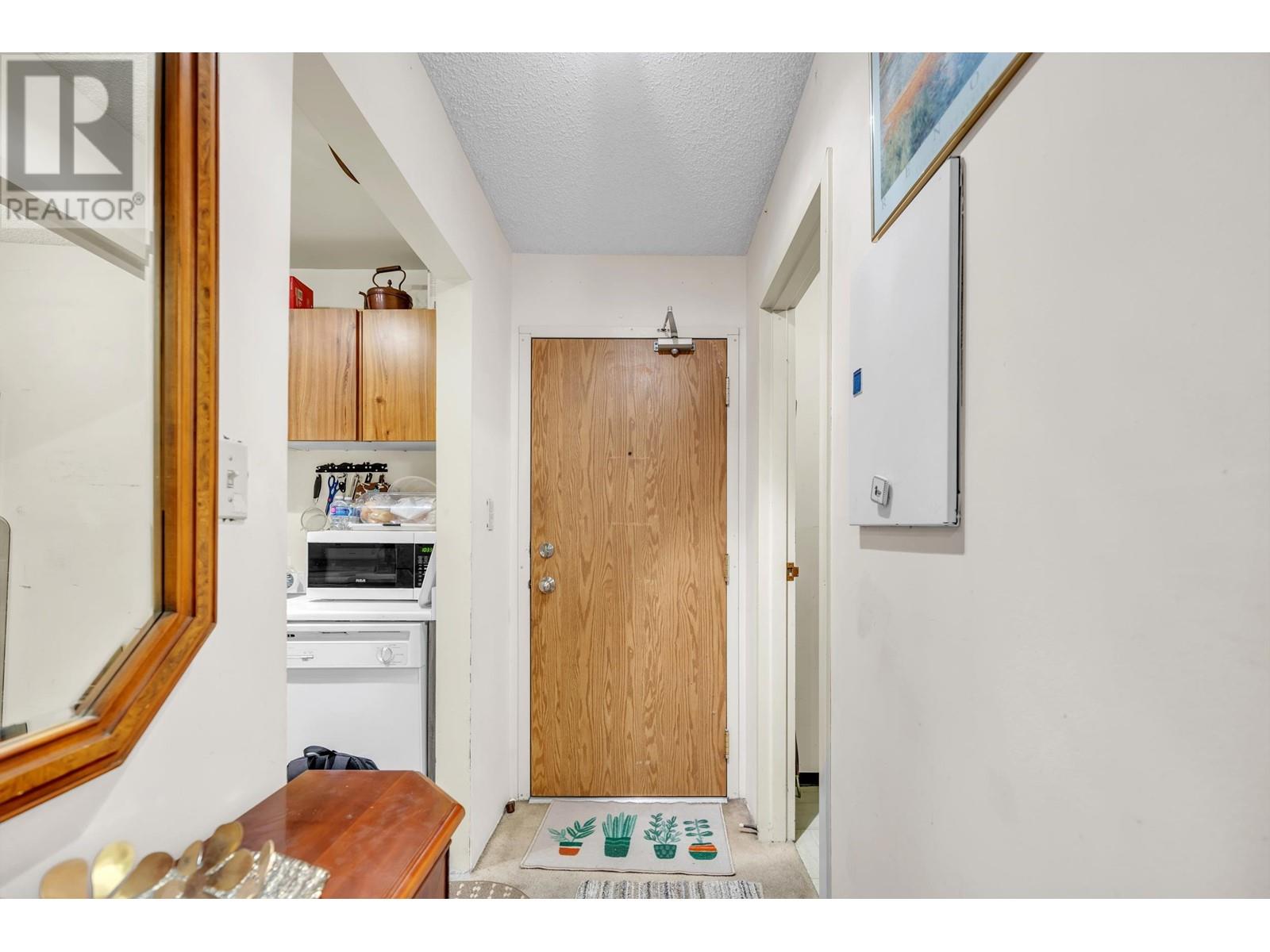 105 8700 Ackroyd Road, Richmond, British Columbia  V6X 3G2 - Photo 4 - R2955271