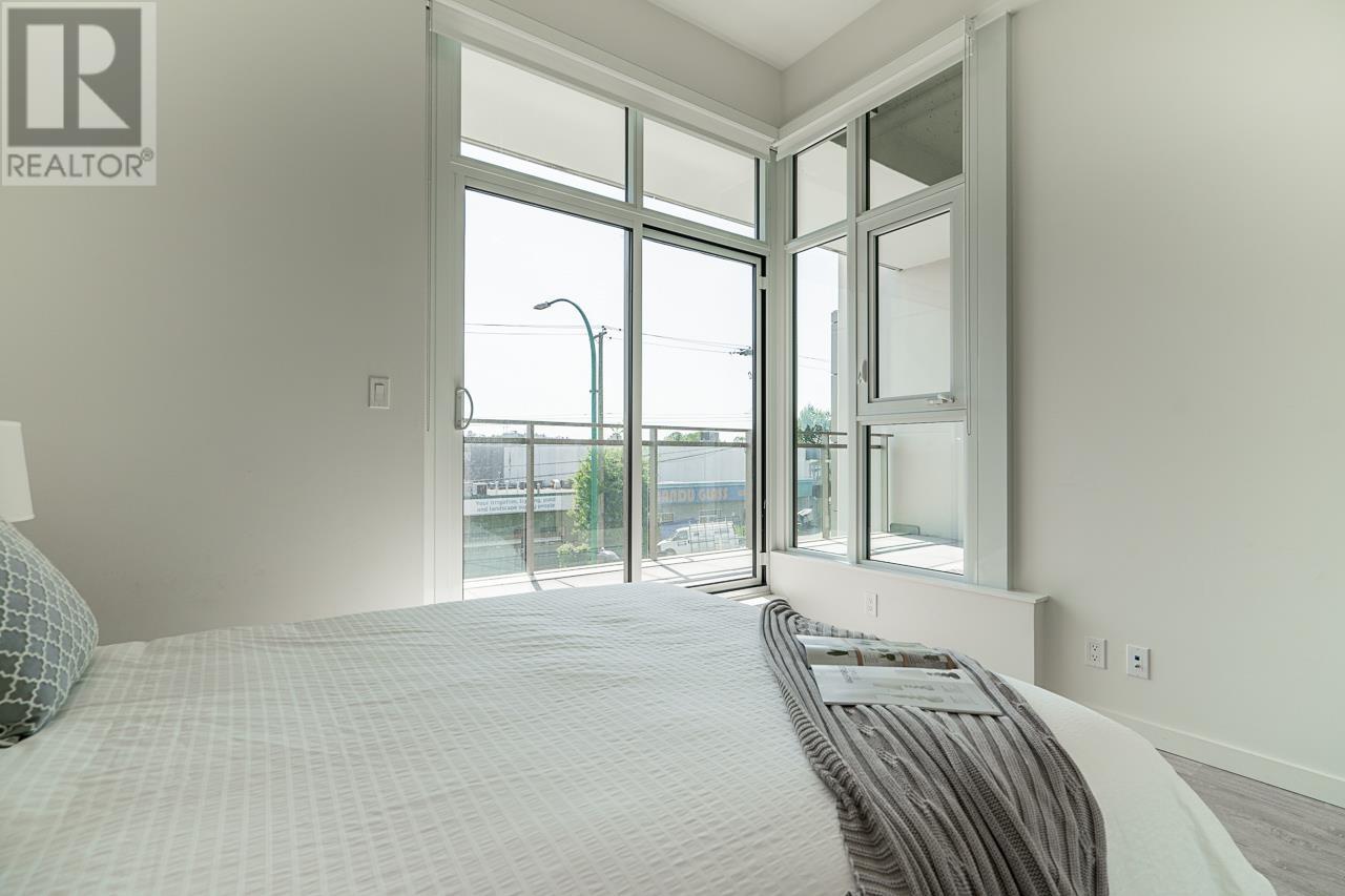2378 Douglas Road, Burnaby, British Columbia  V5B 0B5 - Photo 30 - R2955272