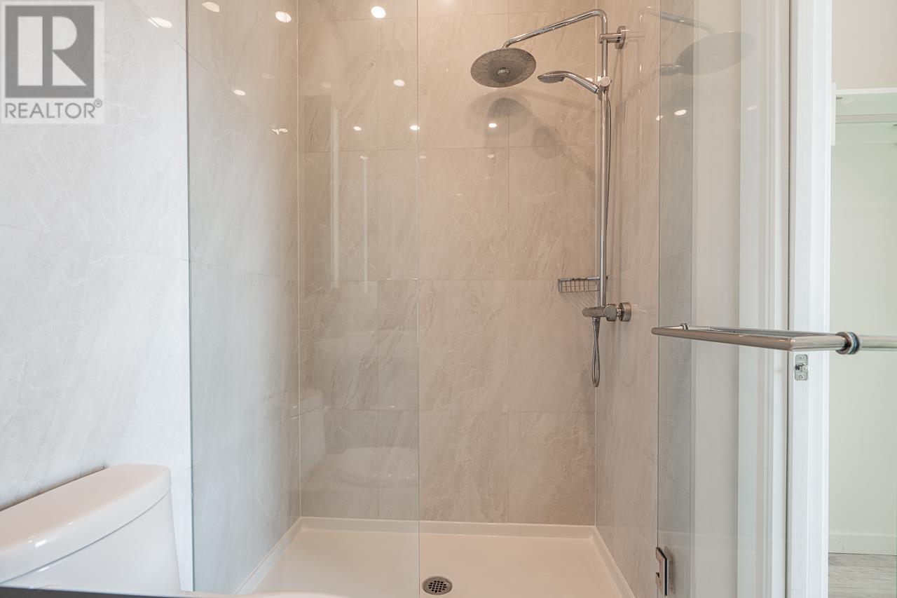 2378 Douglas Road, Burnaby, British Columbia  V5B 0B5 - Photo 33 - R2955272
