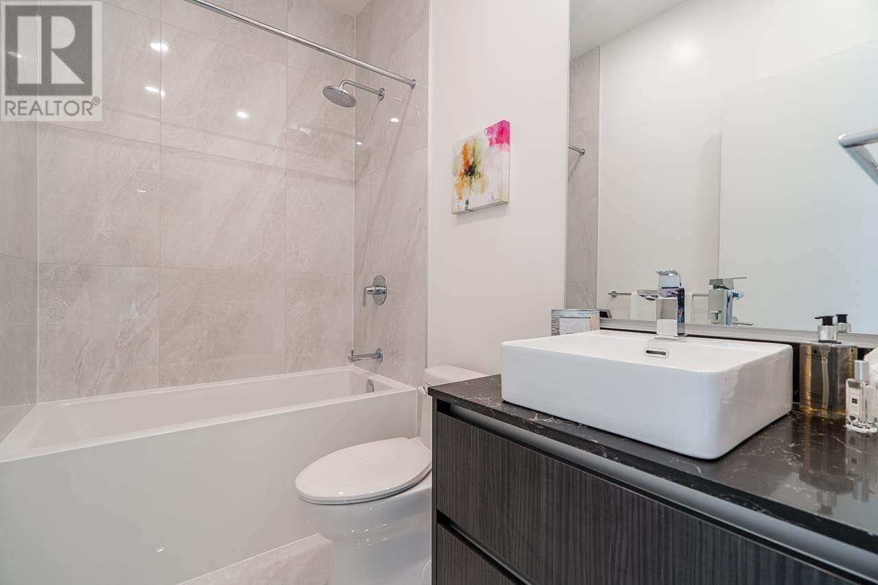 2378 Douglas Road, Burnaby, British Columbia  V5B 0B5 - Photo 34 - R2955272