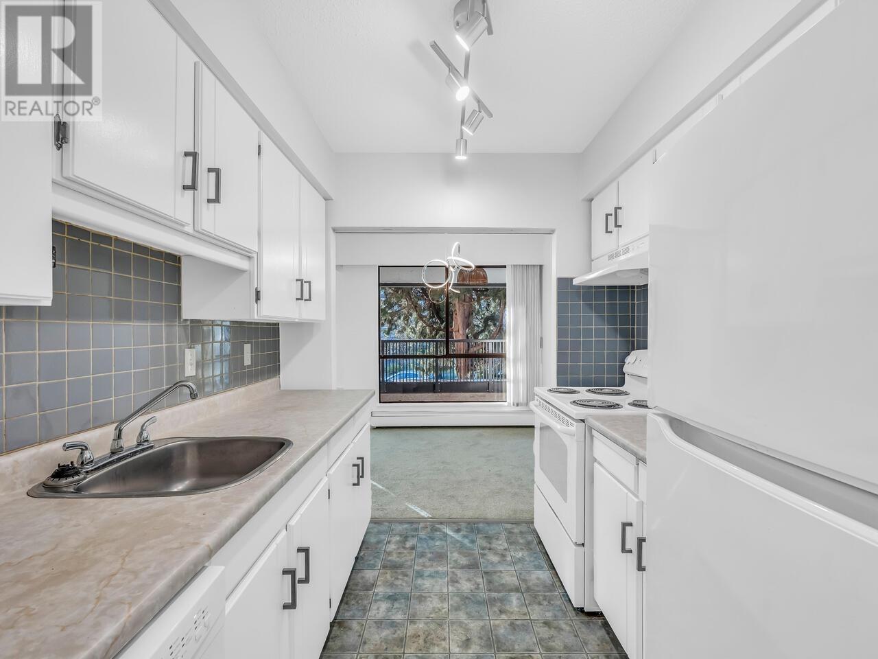 204 1877 W 5th Avenue, Vancouver, British Columbia  V6J 1P5 - Photo 13 - R2955284