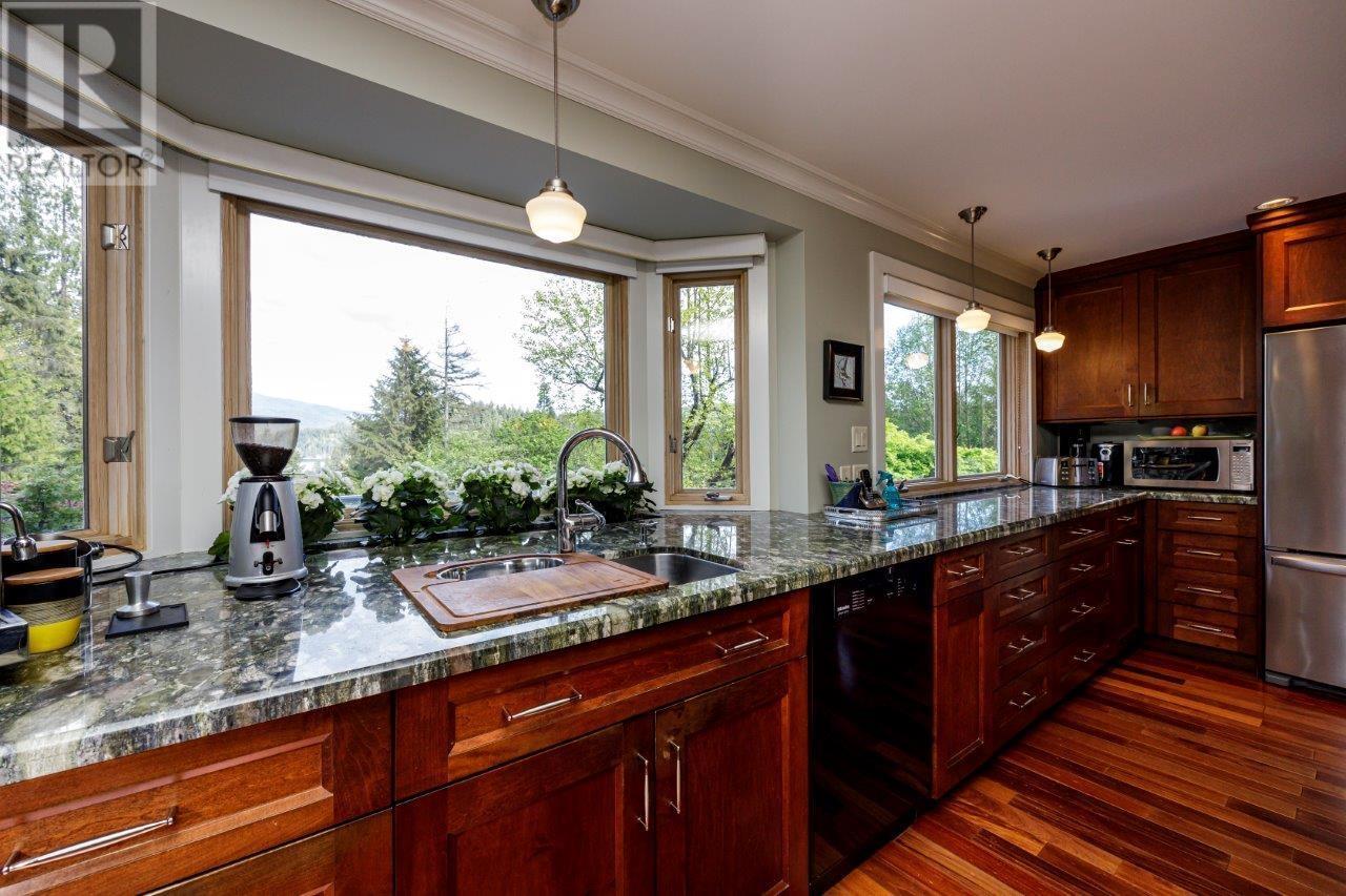 2190 Badger Road, North Vancouver, British Columbia  V7G 1T1 - Photo 17 - R2955224