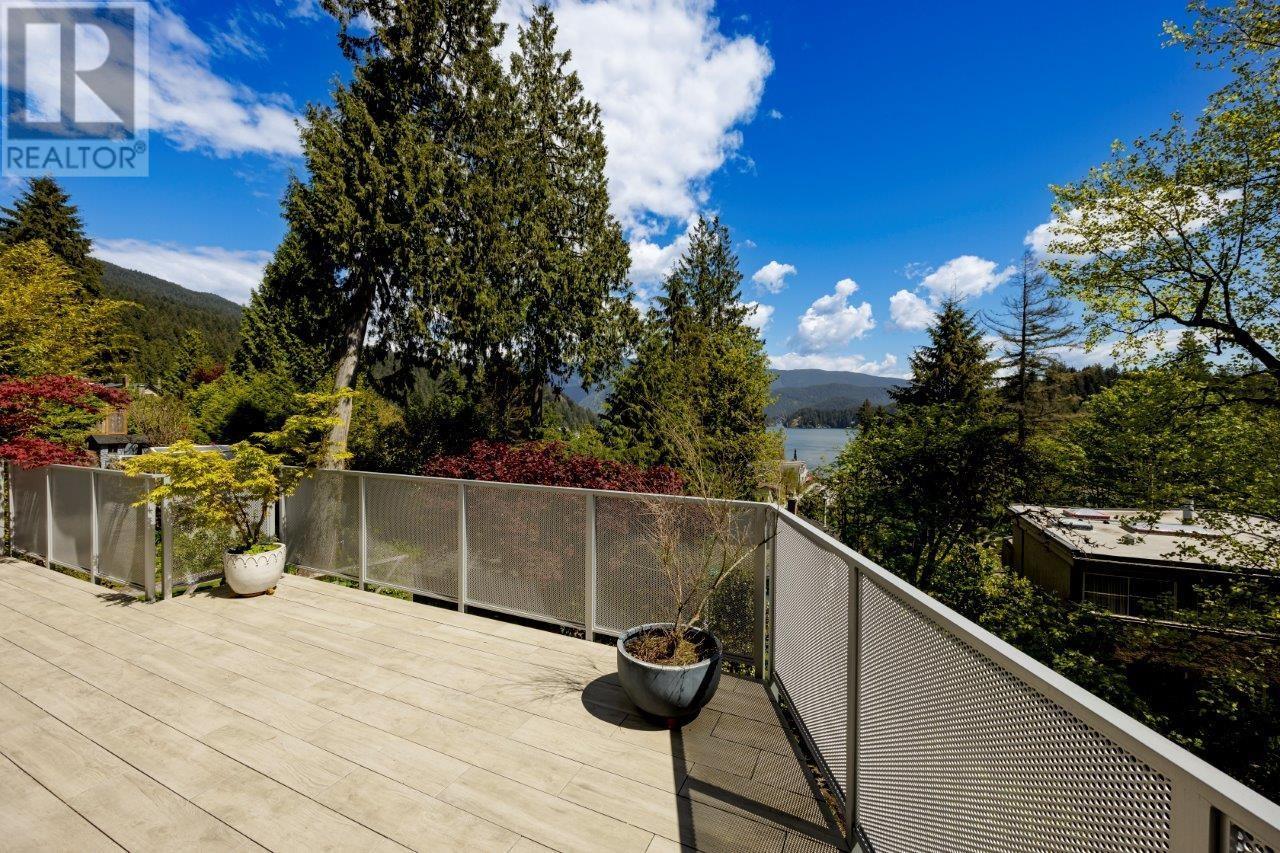 2190 Badger Road, North Vancouver, British Columbia  V7G 1T1 - Photo 21 - R2955224