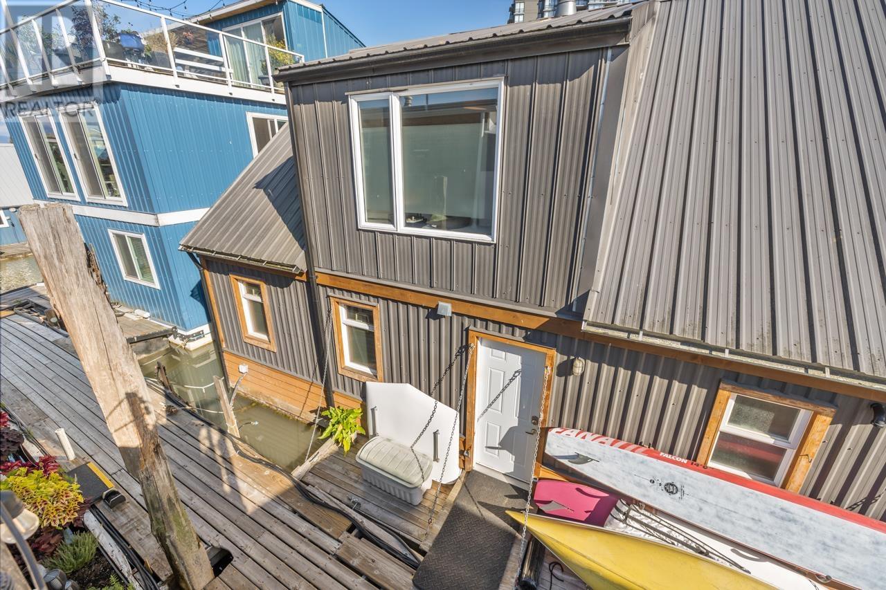 Listing Picture 37 of 40 : 3W2 8191 RIVER ROAD, Richmond / 烈治文 - 魯藝地產 Yvonne Lu Group - MLS Medallion Club Member