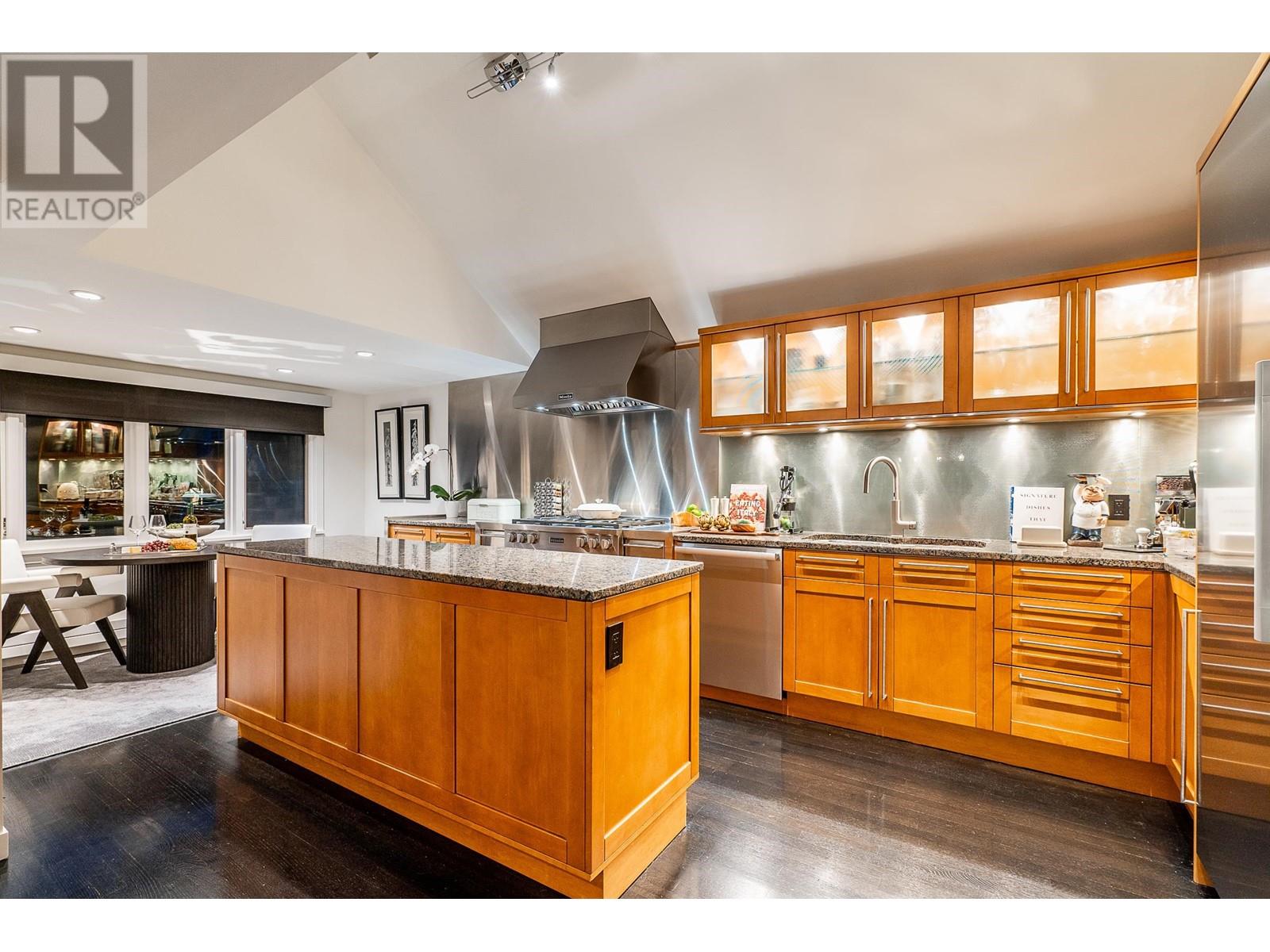 3262 W 1st Avenue, Vancouver, British Columbia  V6K 1H5 - Photo 4 - R2955276