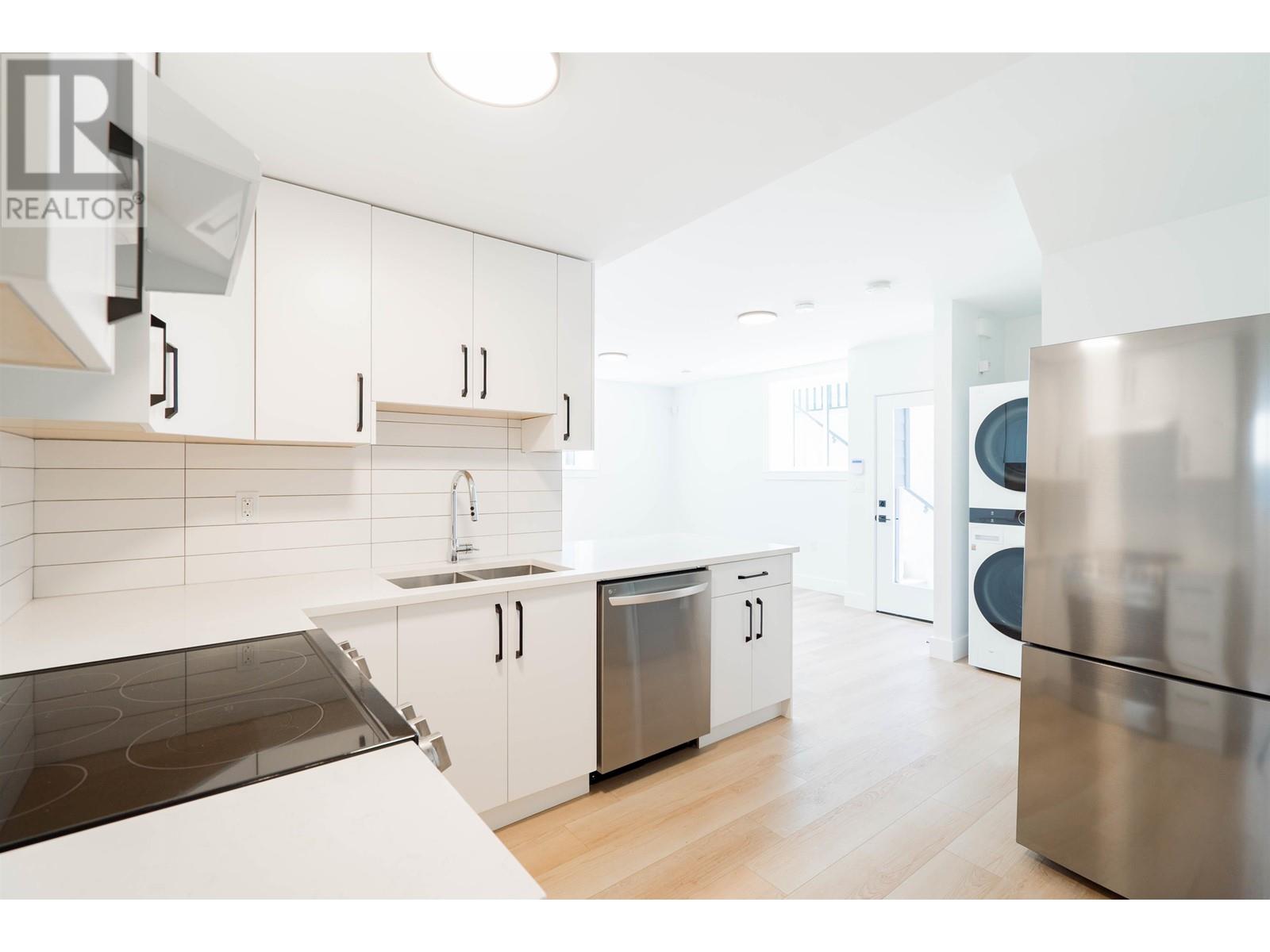 437 Elmer Street, New Westminster, British Columbia  V3L 4M6 - Photo 28 - R2955283