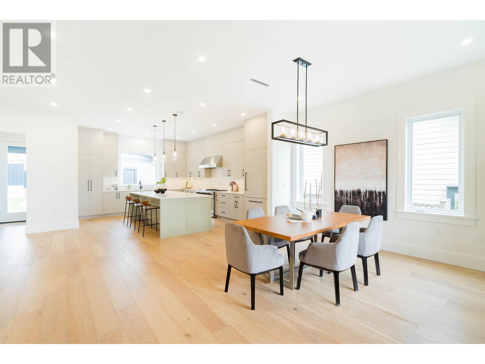 437 Elmer Street, New Westminster, British Columbia  V3L 4M6 - Photo 7 - R2955283