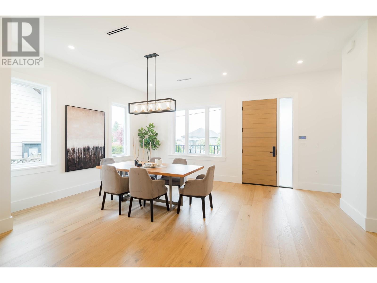 437 Elmer Street, New Westminster, British Columbia  V3L 4M6 - Photo 8 - R2955283